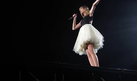 赤毛のレズビアンのヘアカBusty金髪 痴女 早漏