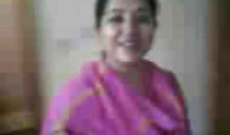 ティーンの甘いう弄彼女の友人 痴女 動画 騎乗 位