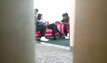 Stranger Fucks黒檀、金髪大学ティーンをご用意いたします 痴女 av