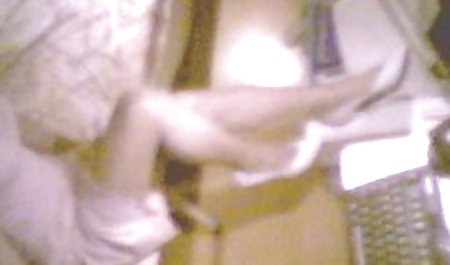 エマ-ヒックスで獲れたAbella危険Masturbates森の中の 痴女 パンスト