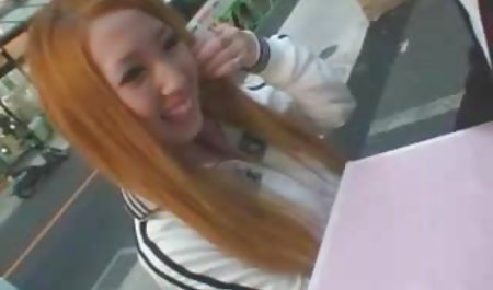 小さなコックが単にThreesome3 エロ 動画 海外 痴女