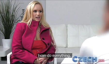 踏みつけ 美 魔女 痴女